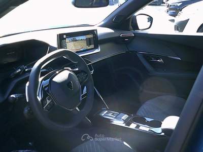 Peugeot 2008 Hybrid 145 e-DCS6 Allure Blu/Azzurro usata Novara