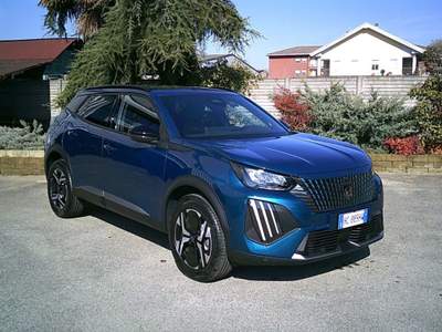 Peugeot 2008 Hybrid 145 e-DCS6 Allure Blu/Azzurro usata Novara