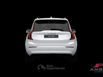 Volvo XC90 T8 AWD Plug-in hybrid Elettrica/Benzina Plus Brigh Bianco usata Corciano