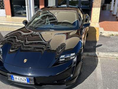 Porsche Taycan 4S Performance Battery Plus 94kw usata Roma