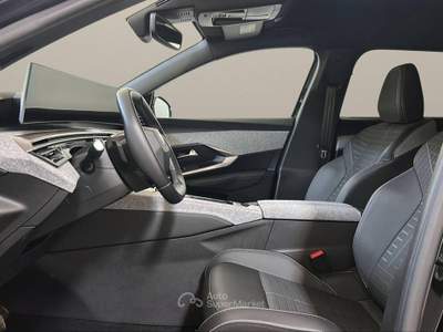 Peugeot 5008 Hybrid 145 e-DCS6 Allure Nero usata Fara Gera d'Adda