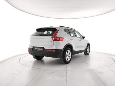Volvo XC40 T2 Gear. Momentum Core Autocarro - solo operatori Argento usata Modena