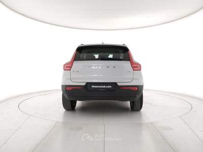 Volvo XC40 T2 Gear. Momentum Core Autocarro - solo operatori Argento usata Modena
