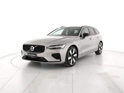 Volvo V60 T6 Plug-in Hybrid AWD automatico Ultra Dark Argento usata Modena