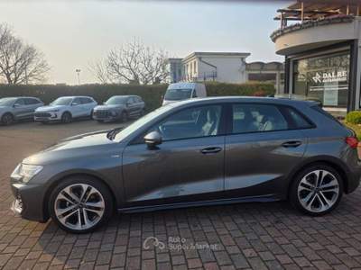 Audi A3 SPB 30 TFSI S tronic S line edition Grigio usata Montagnana