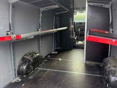 Ford Transit Ford Transit attrezzato con scaffali  posteriori ottimo stato Nero usata Ponsacco