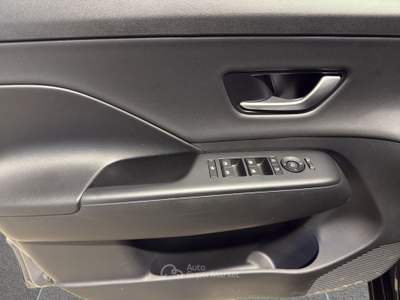Hyundai Kona  ev my25 exclusive 64,8 kwh Bianco usata Firenze