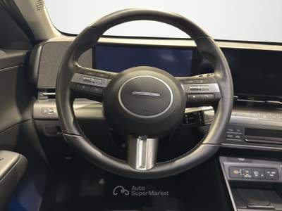 Hyundai Kona  ev my25 exclusive 64,8 kwh Bianco usata Firenze
