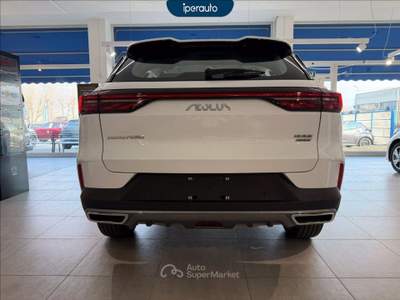 Dongfeng Huge 1.5 t E2 320T auto Bianco usata Bergamo