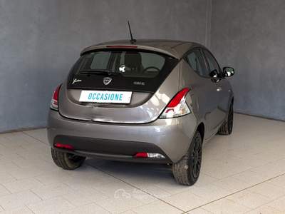 Lancia Ypsilon Ypsilon - 1.0 Hybrid 70cv - Silver Grigio usata Robecco sul Naviglio