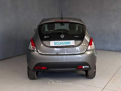 Lancia Ypsilon Ypsilon - 1.0 Hybrid 70cv - Silver Grigio usata Robecco sul Naviglio