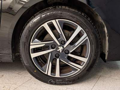 Peugeot 208 208 - 1.2 puretech 100cv - Allure Pack  Nero usata Robecco sul Naviglio