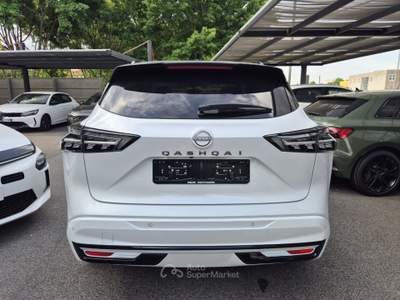 Nissan Qashqai MHEV 158 CV Xtronic N-DESIGN #VARI COLORI Bianco usata Martellago