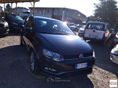 Volkswagen Polo  5p 1.4 tdi bm Highline 90cv Grigio usata Borgo Ticino