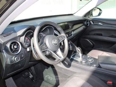 Alfa Romeo Stelvio 2.2 T.diesel 210 CV AT8 Q4 Super Nero usata Padula