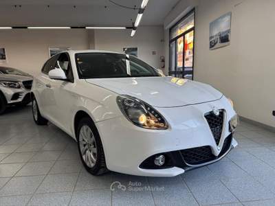 Alfa Romeo Giulietta 1.6 JTDm TCT 120 CV Super Bianco usata Andria