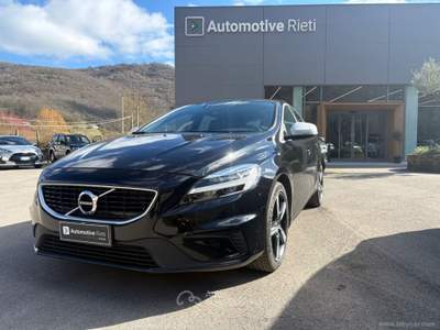 Volvo V40 V40 D2 R-design Nero usata RIETI