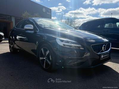 Volvo V40 V40 D2 R-design Nero usata RIETI