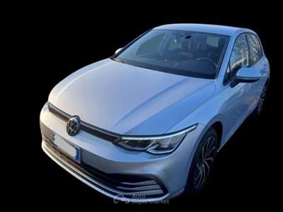 Volkswagen Golf SCR Life Grigio usata Altamura