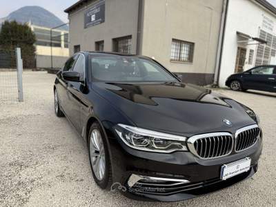 BMW Serie 5 520d 520 Serie 5 G30 Berlina 520d Luxury  Navi+Led+Pelle Grigio usata Rezzato