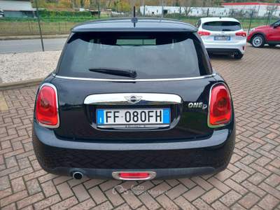 MINI One Mini 1.5 One D Business 3p Nero usata Corciano