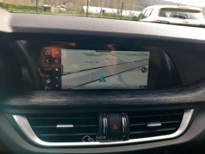 Alfa Romeo Stelvio Stelvio 2.2 t 160 Cv AT8 RWD Business PREZZO REALE Bianco usata Corciano