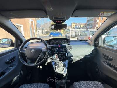 Lancia Ypsilon 1.0 firefly hybrid UnYca 5 POSTI Blu/Azzurro usata Erba