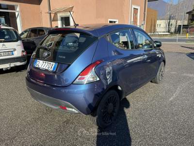 Lancia Ypsilon 1.0 firefly hybrid UnYca 5 POSTI Blu/Azzurro usata Erba
