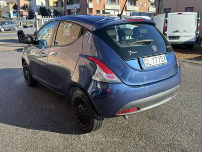 Lancia Ypsilon 1.0 firefly hybrid UnYca 5 POSTI Blu/Azzurro usata Erba