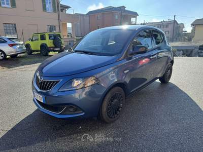 Lancia Ypsilon 1.0 firefly hybrid UnYca 5 POSTI Blu/Azzurro usata Erba