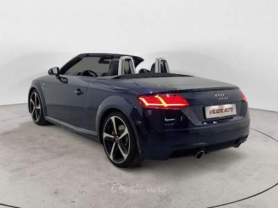 Audi TT TT  Roadster 45 TFSI Blu/Azzurro usata Milano