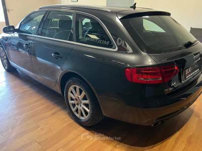 Audi A4 Audi A4 SW cambio automatico Blu/Azzurro usata Prato