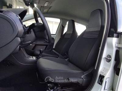 Volkswagen up! up! 5p 1.0 evo Move 65cv* RETRO * PROMO Bianco usata La Loggia