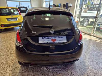 Lancia Ypsilon 1.0 FireFly 5 porte S&S Hybrid Gold Plus Nero usata Brolo