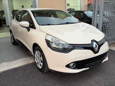 Renault Clio RENAULT CLIO 1.2 GPL Beige usata Sant'Antimo