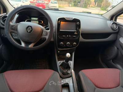 Renault Clio RENAULT CLIO 1.2 GPL Beige usata Sant'Antimo