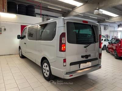 Renault Trafic PL Equilibre 9 posti 2.0 dCi c.man-LEGGI SOTTO Argento usata BRESCIA