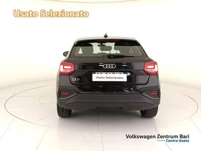 Audi Q2 30 2.0 tdi business Nero usata Bari