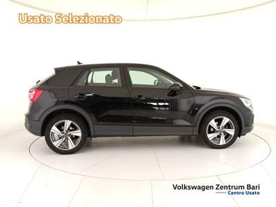 Audi Q2 30 1.0 tfsi business 110cv Nero usata Bari