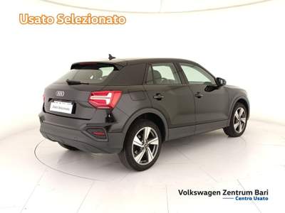 Audi Q2 30 1.0 tfsi business 110cv Nero usata Bari