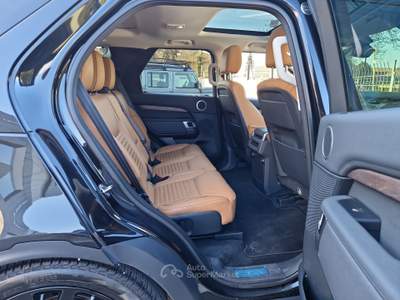 Land Rover Discovery 2.0 SD4 240 CV HSE Nero usata Modena