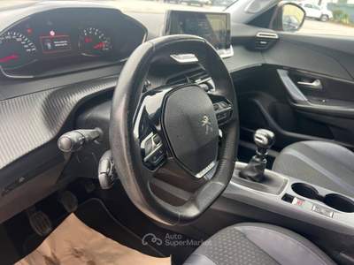 Peugeot 2008 1.2 puretech Allure s&s 100cv Arancione usata Agliana