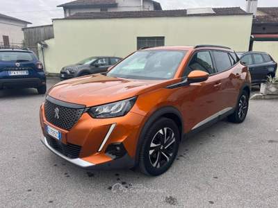 Peugeot 2008 1.2 puretech Allure s&s 100cv Arancione usata Agliana