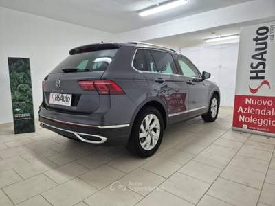 Volkswagen Tiguan 2.0 tdi Elegance 150cv dsg usata Messina