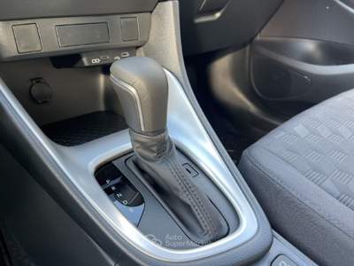 Toyota Yaris IV 2020 1.5 hybrid Active Bianco usata Torino