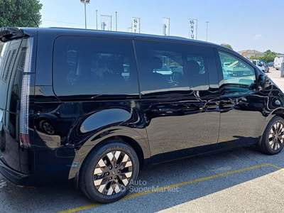Hyundai Staria 2.2 AT 4WD 7 posti Luxury ( NO VINCOLO FINANZIARIO ) Nero usata Veggiano