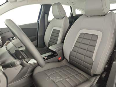 Citroen C4 PureTech 130 S&S EAT8 Plus Blu/Azzurro usata Capua