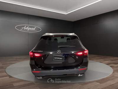 Mercedes-Benz GLA GLA 200 d Automatic Advanced Nero usata Venezia