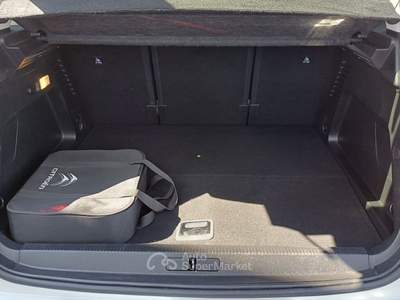 Citroen C5 Aircross Hybrid 225 E-EAT8 Shine Bianco usata Veggiano