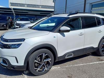 Citroen C5 Aircross Hybrid 225 E-EAT8 Shine Bianco usata Veggiano